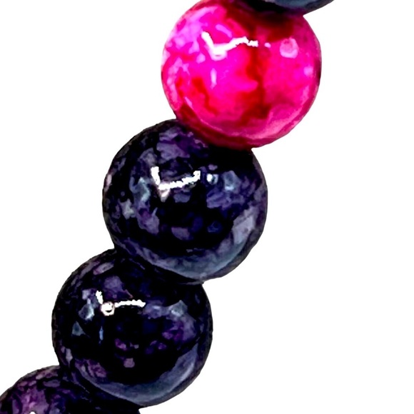 Beaded Necklace With Amethyst and Pink Crackle Quartz Beads - Picture 7 of 9